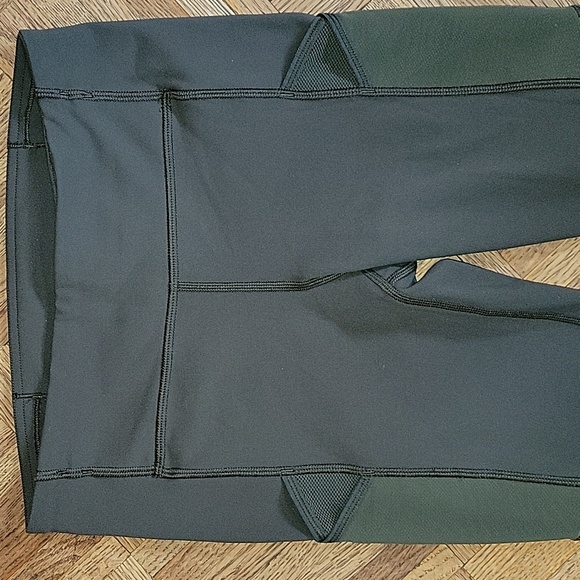 Lululemon Speed Up Tight Full-On Luxtreme Mesh Pocket Leggings Size 4 - Picture 3 of 8